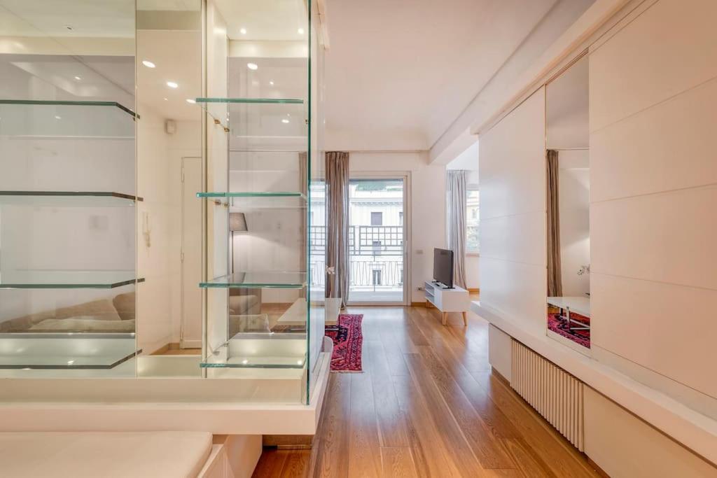2 - Exclusive 2bedroom & 2bathroom Rom